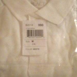 Unisex school uniform white shirt I have a tramendis amount off school uniform